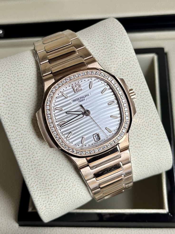 Patek Philippe Nautilus Ladies' Automatic