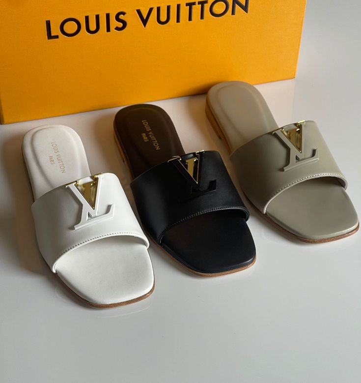 Louis Vuitton Isola Flat Mule