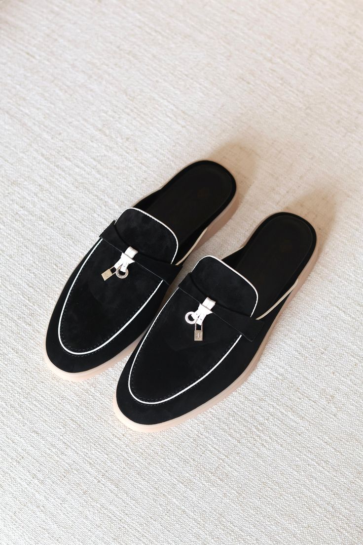 Loro Piana Babouche Charms Walk