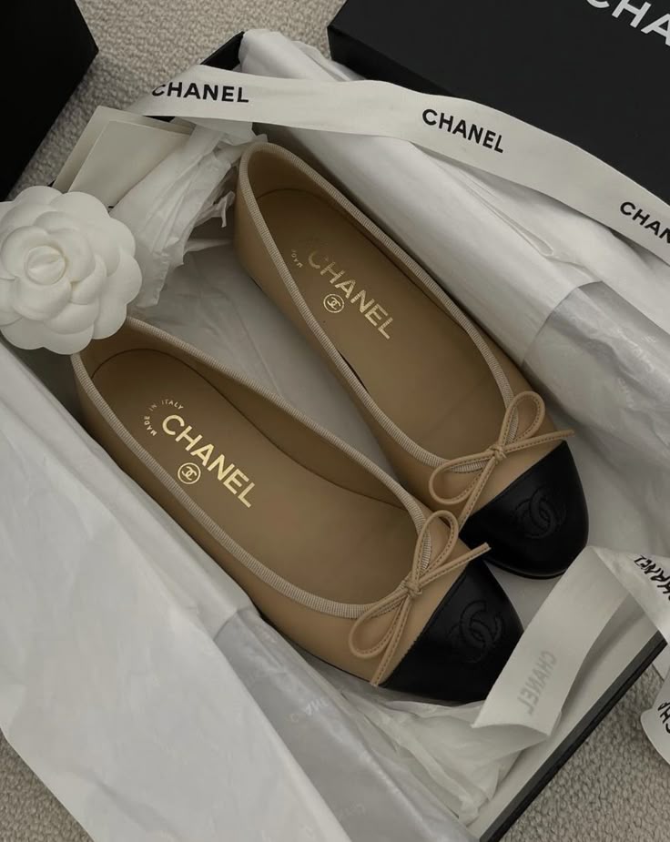 Chanel Lambskin Beige & Black Ballet Flats