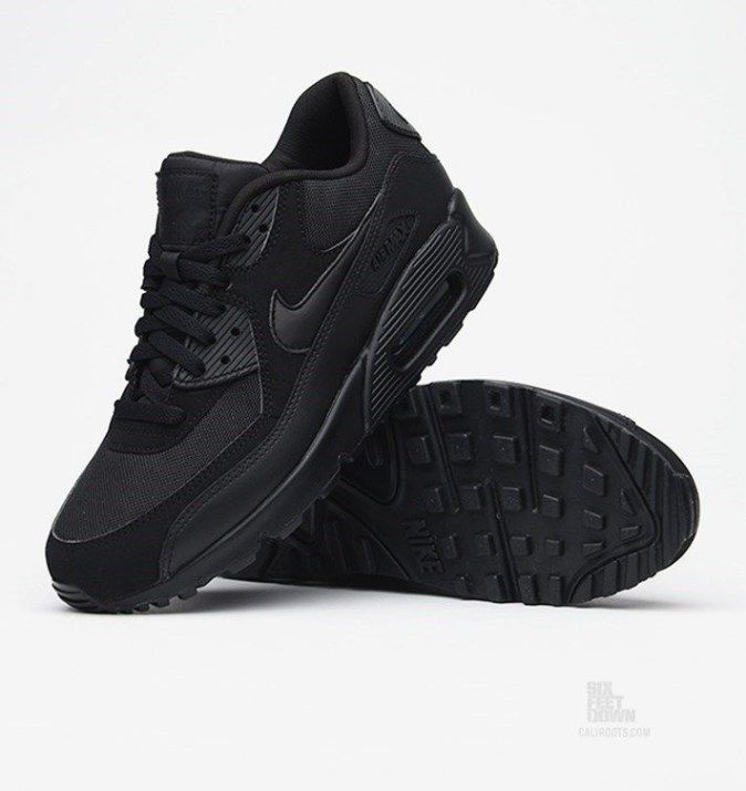 Nike Air Max 90 "Triple Black