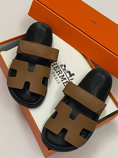 Hermes Chypre Sandal "Gold / Black