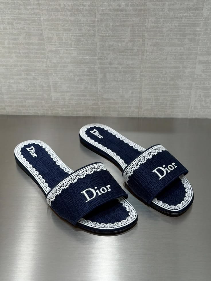 Dior Dentelle Slide