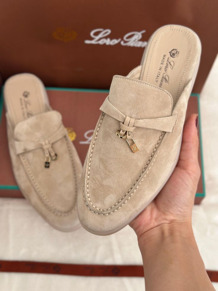 Loro Piana Babouche Charms Walk