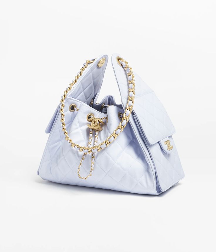 Chanel 25 Handbag Caviar Leather